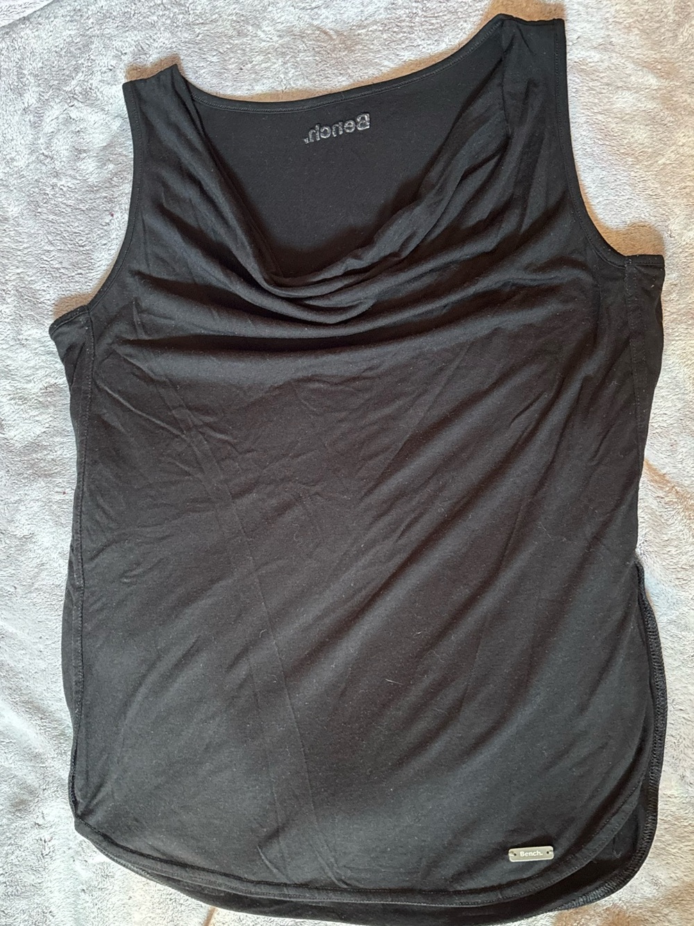 bench tank top